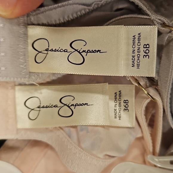 💕JESSICA SIMPSON💕 Wirefree Bras (2 Pack) Pink Floral & Gray 36B NWT - Picture 14 of 16